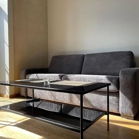 Center Stay Kaunas - Peledyne - Owl'S Nest Apartments Екстер'єр фото